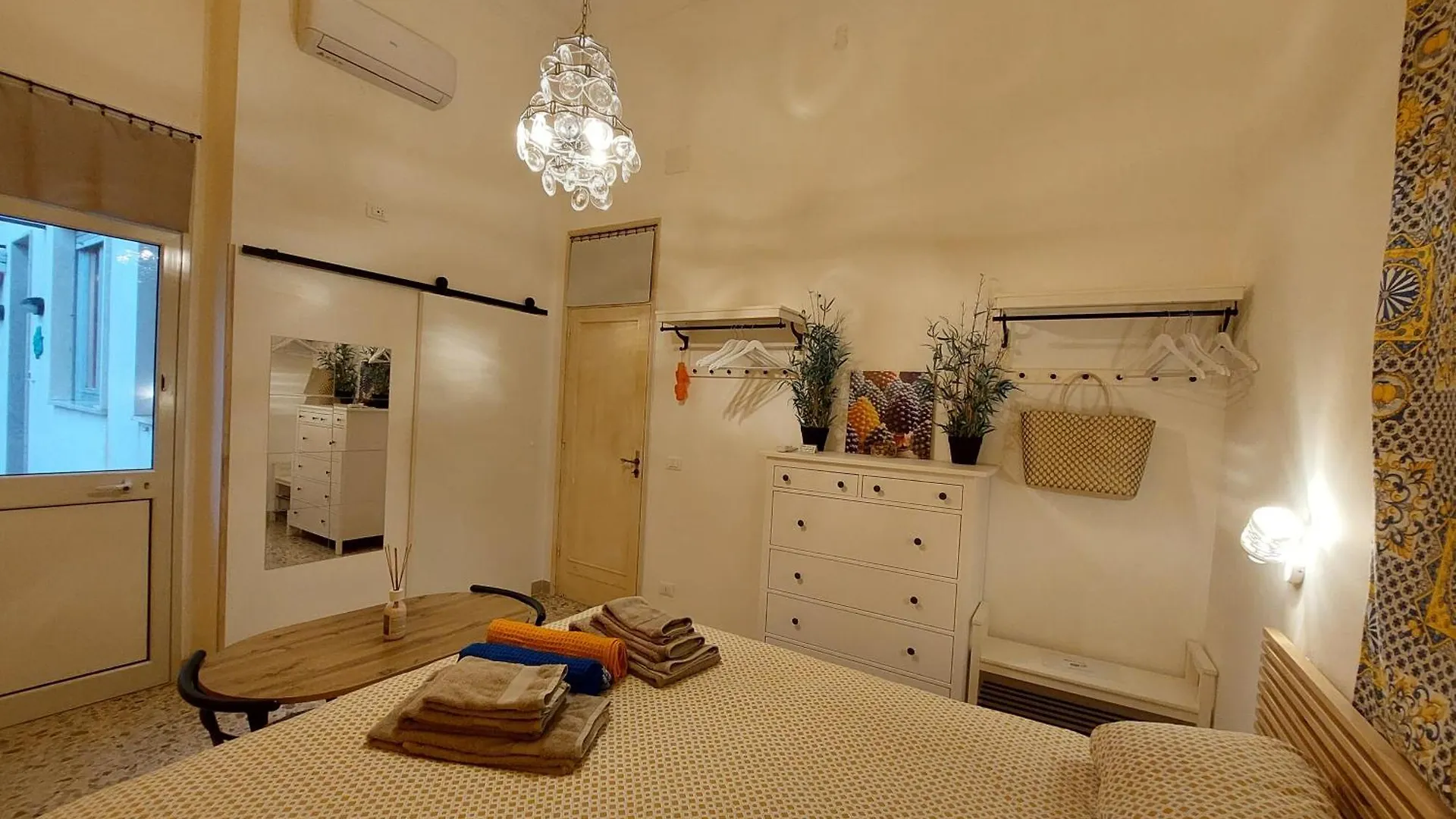 Suite La Terrazza Illuminata Trapani Panzió